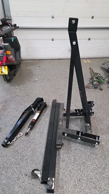 Lot 875 - DIRTY PRO 2 TON PORTABLE ENGINE HOIST