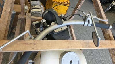 Lot 119 - SOLID WOOD FULL SIZE HARLEY DAVIDSON