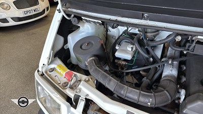 Lot 460 - 1996 RENAULT TRAFIC T1400D LWB