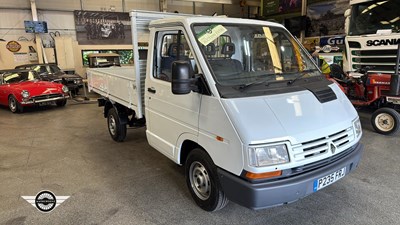 Lot 460 - 1996 RENAULT TRAFIC T1400D LWB