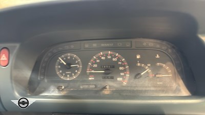 Lot 460 - 1996 RENAULT TRAFIC T1400D LWB