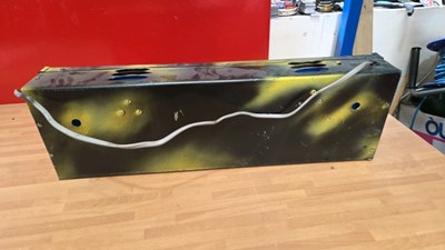 Lot 177 - SCALEXTRIC LIGHT UP SIGN 27" X 8"