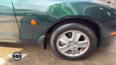 Lot 898 - 2001 MAZDA MX-5