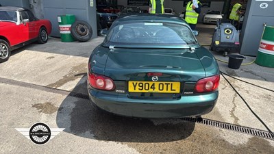 Lot 898 - 2001 MAZDA MX-5