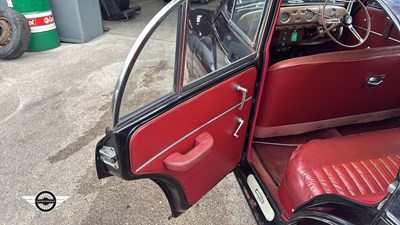 Lot 822 - 1953 MORRIS OXFORD