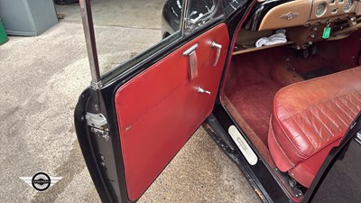 Lot 822 - 1953 MORRIS OXFORD