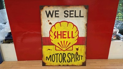 Lot 522 - WE SELL SHELL MOTOR SPIRIT REPRO SIGN 24" X 18"