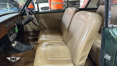 Lot 38 - 1963 SUNBEAM RAPIER