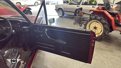 Lot 86 - 1972 BMW 2000 TOURING