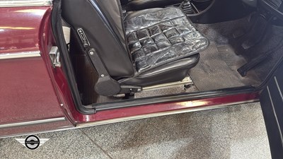 Lot 86 - 1972 BMW 2000 TOURING