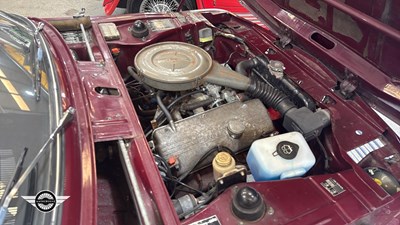 Lot 86 - 1972 BMW 2000 TOURING