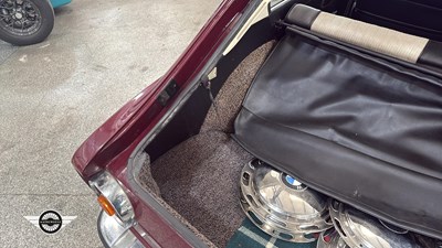 Lot 86 - 1972 BMW 2000 TOURING