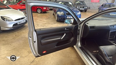 Lot 106 - 2004 VOLKSWAGEN GOLF R32