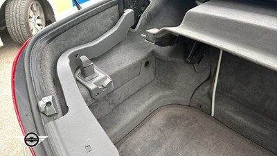 Lot 858 - 2002 MERCEDES SL500 AUTO