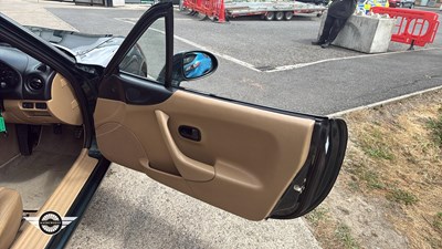 Lot 126 - 1999 MAZDA MX-5 SE