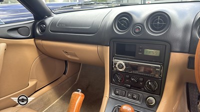 Lot 126 - 1999 MAZDA MX-5 SE