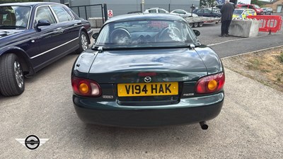Lot 126 - 1999 MAZDA MX-5 SE