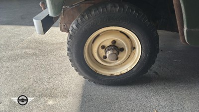 Lot 198 - 1968 LAND ROVER 109" - 6 CYL