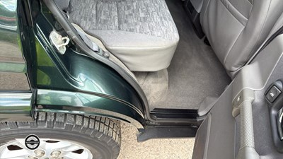 Lot 222 - 2001 LAND ROVER DISCOVERY TD5 GS
