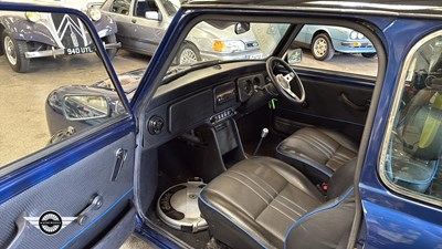 Lot 28 - 1993 ROVER MINI RIO