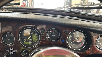 Lot 104 - 1979 MG B