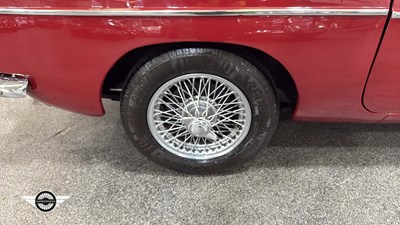 Lot 104 - 1979 MG B