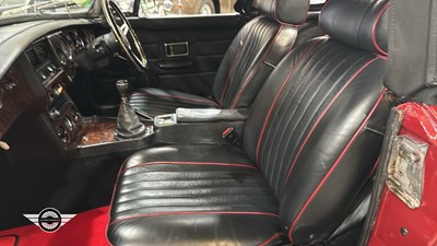 Lot 104 - 1979 MG B