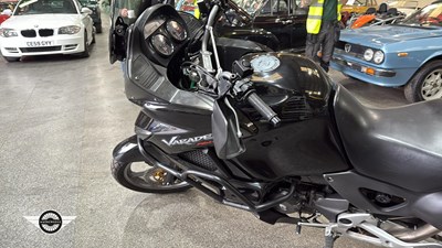 Lot 120 - 2004 HONDA XL 1000 VA-4