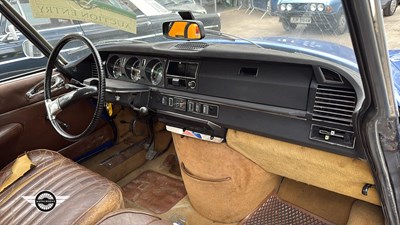 Lot 136 - 1971 CITROEN DS 21