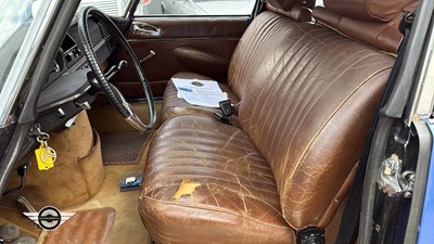 Lot 136 - 1971 CITROEN DS 21