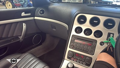 Lot 166 - 2007 ALFA ROMEO SPIDER JTS