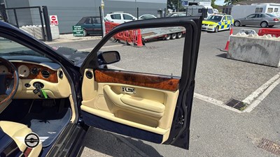 Lot 168 - 2000 BENTLEY ARNAGE RED LABEL AUTO