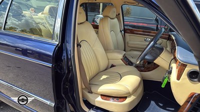 Lot 168 - 2000 BENTLEY ARNAGE RED LABEL AUTO