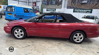 Lot 214 - 1999 CHRYSLER