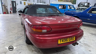 Lot 214 - 1999 CHRYSLER