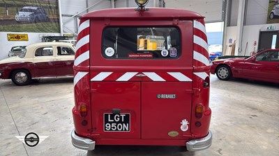 Lot 228 - 1974 RENAULT