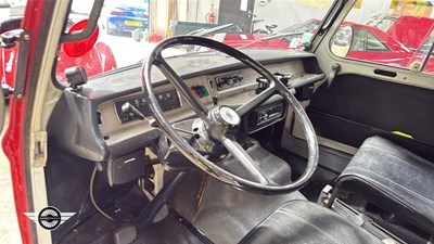 Lot 228 - 1974 RENAULT