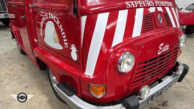 Lot 228 - 1974 RENAULT