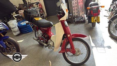 Lot 256 - 1987 HONDA C90MG