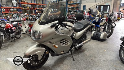 Lot 262 - 1999 TRIUMPH T312 TROPHY