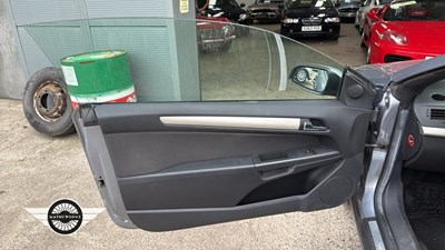 Lot 728 - 2008 VAUXHALL ASTRA TWIN TOP SPORT