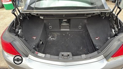 Lot 728 - 2008 VAUXHALL ASTRA TWIN TOP SPORT
