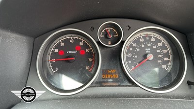 Lot 728 - 2008 VAUXHALL ASTRA TWIN TOP SPORT