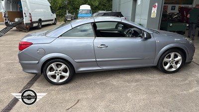 Lot 728 - 2008 VAUXHALL ASTRA TWIN TOP SPORT
