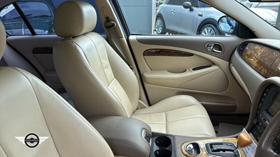 Lot 252 - 2005 JAGUAR S TYPE