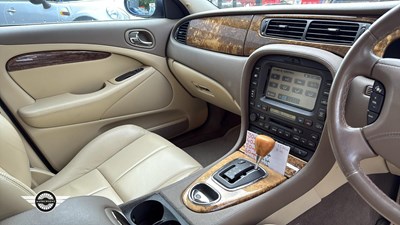 Lot 252 - 2005 JAGUAR S TYPE