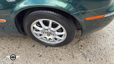 Lot 252 - 2005 JAGUAR S TYPE