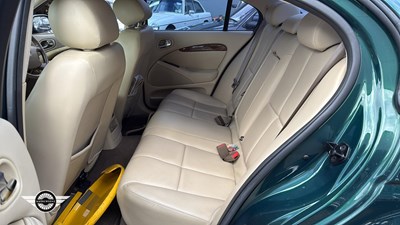 Lot 252 - 2005 JAGUAR S TYPE