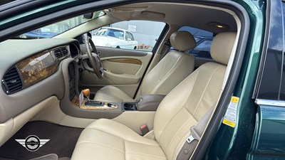 Lot 252 - 2005 JAGUAR S TYPE