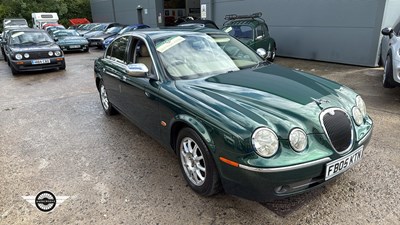 Lot 252 - 2005 JAGUAR S TYPE